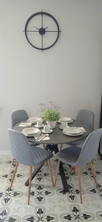 Apartament Klonowa Poznań Exteriör bild