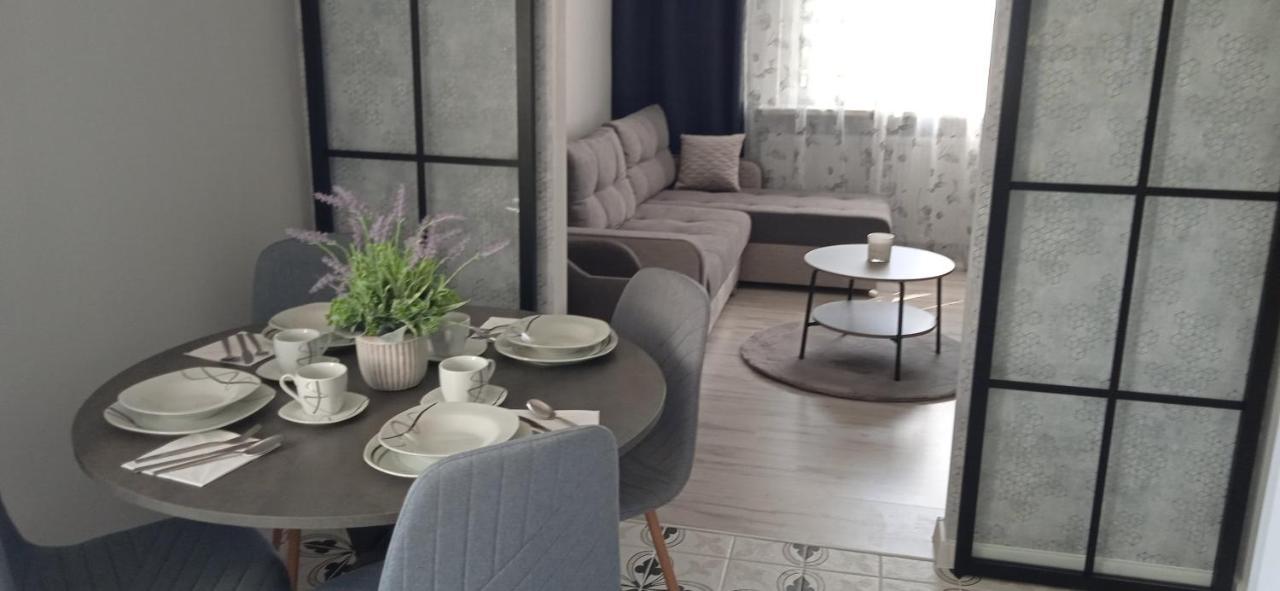 Apartament Klonowa Poznań Exteriör bild