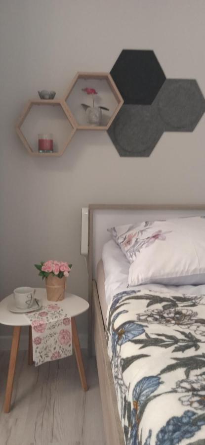 Apartament Klonowa Poznań Exteriör bild