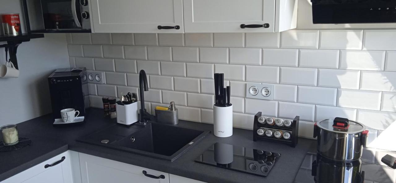 Apartament Klonowa Poznań Exteriör bild